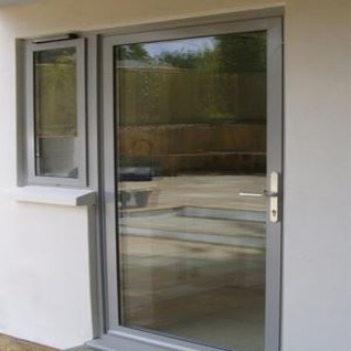 Alumīnija vienas franču durvis