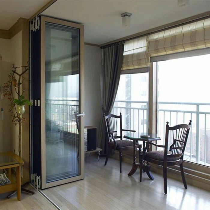 Alumīnija balkona durvis