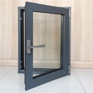 sānos piekaramie alumīnija logi